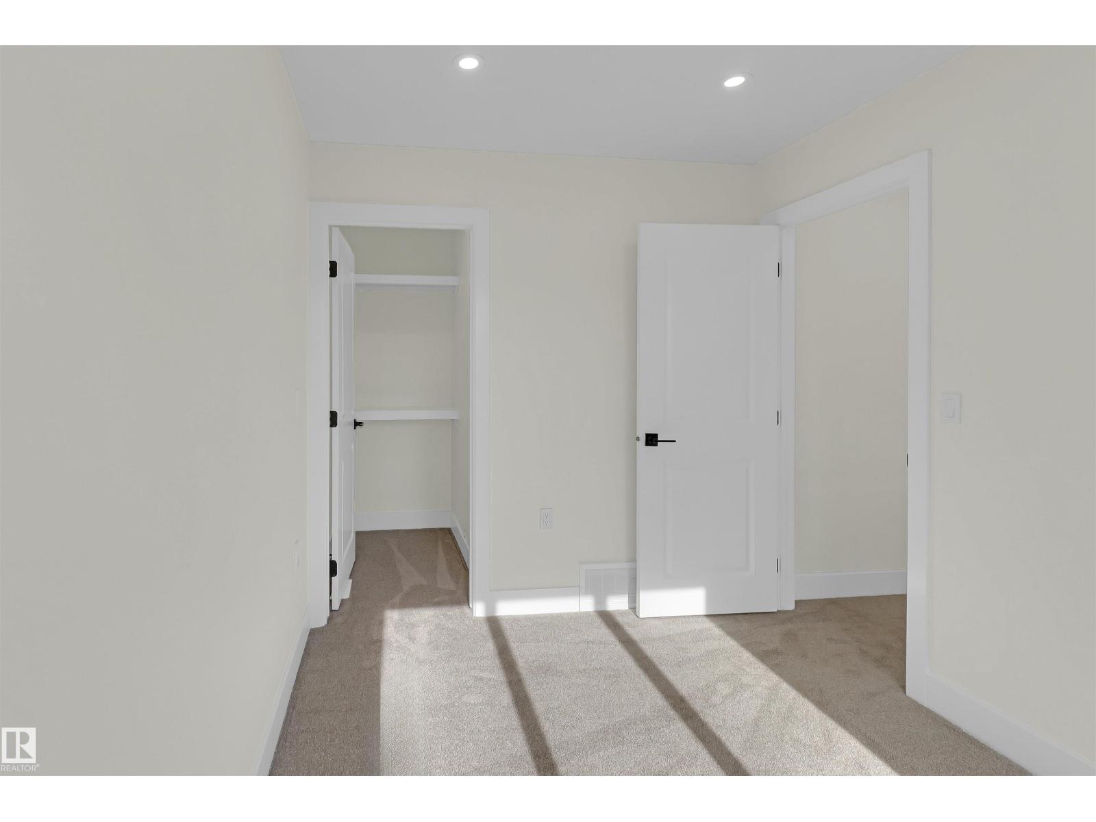 7936 91 Av Nw, Edmonton, Alberta  T6C 1R1 - Photo 10 - E4488169
