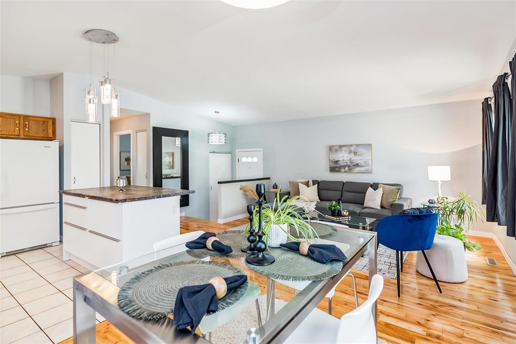 305 John Forsyth Road, Winnipeg, Manitoba  R2N 2N8 - Photo 13 - 202610714