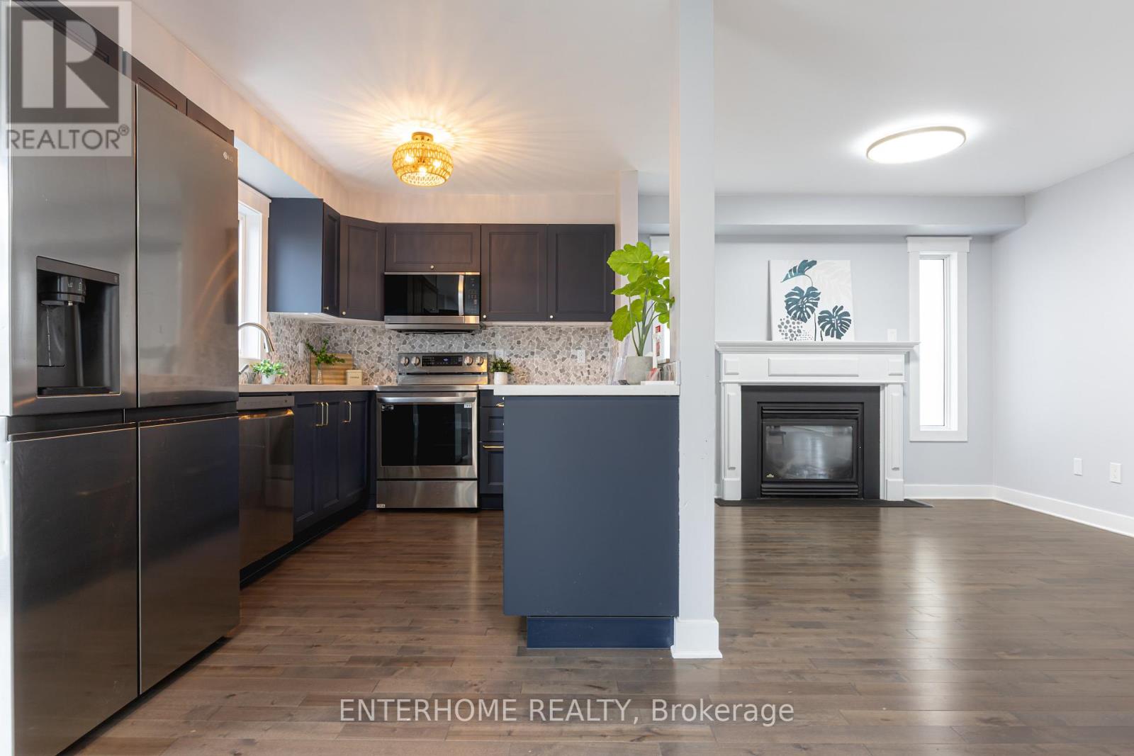 127 Birchwood Drive, Barrie (East Bayfield), Ontario  L4M 6X3 - Photo 5 - S13137248