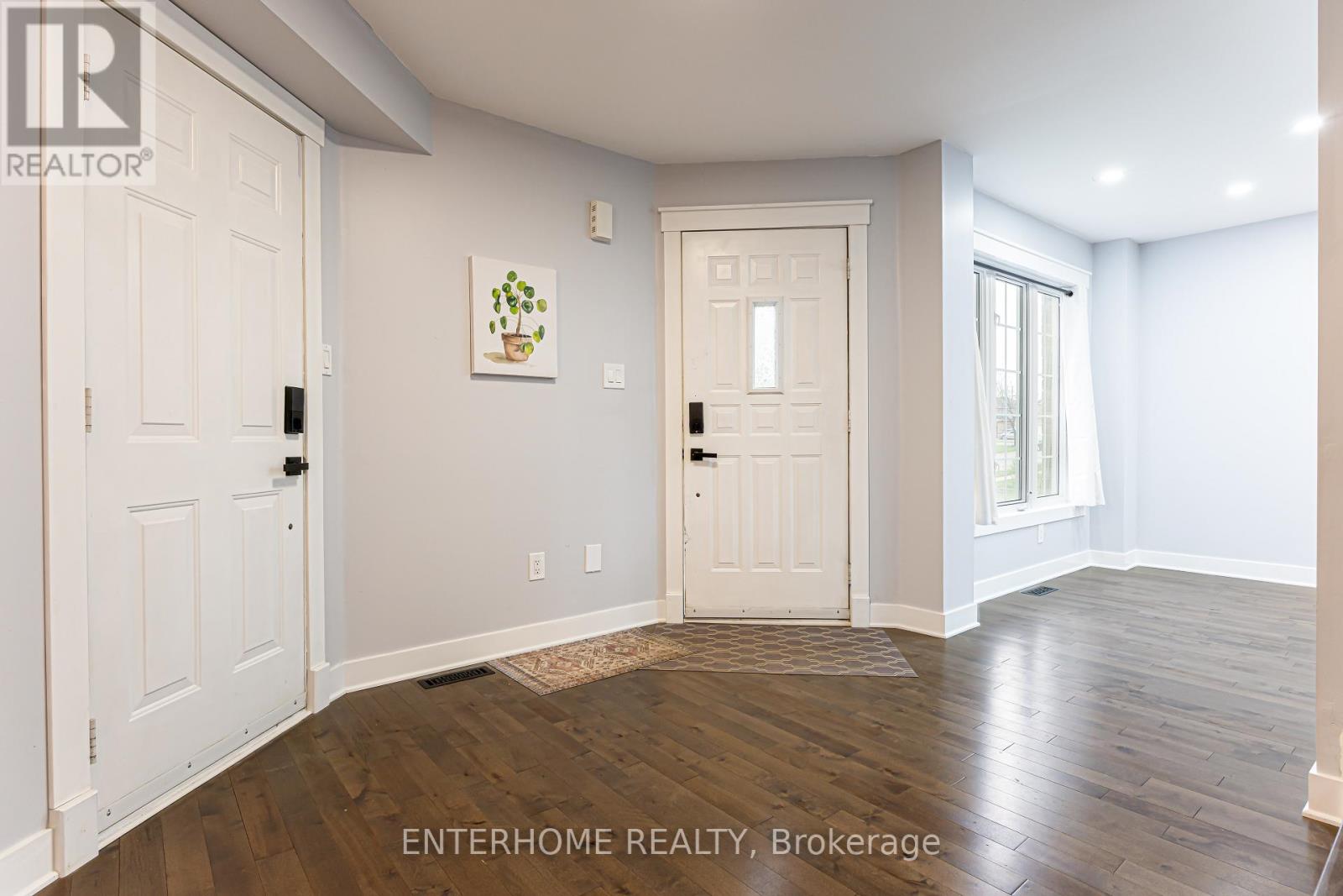 127 Birchwood Drive, Barrie (East Bayfield), Ontario  L4M 6X3 - Photo 6 - S13137248