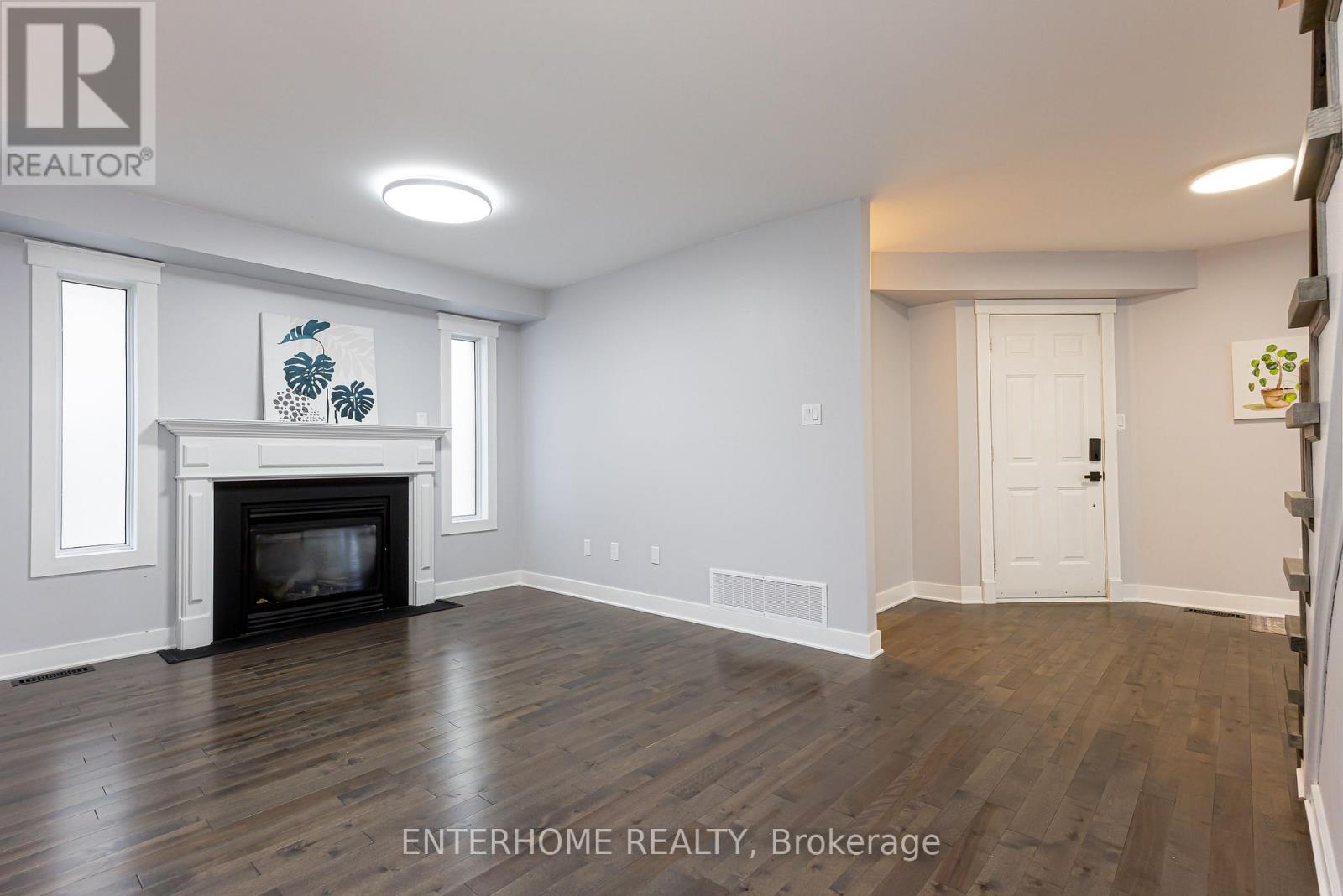 127 Birchwood Drive, Barrie (East Bayfield), Ontario  L4M 6X3 - Photo 8 - S13137248