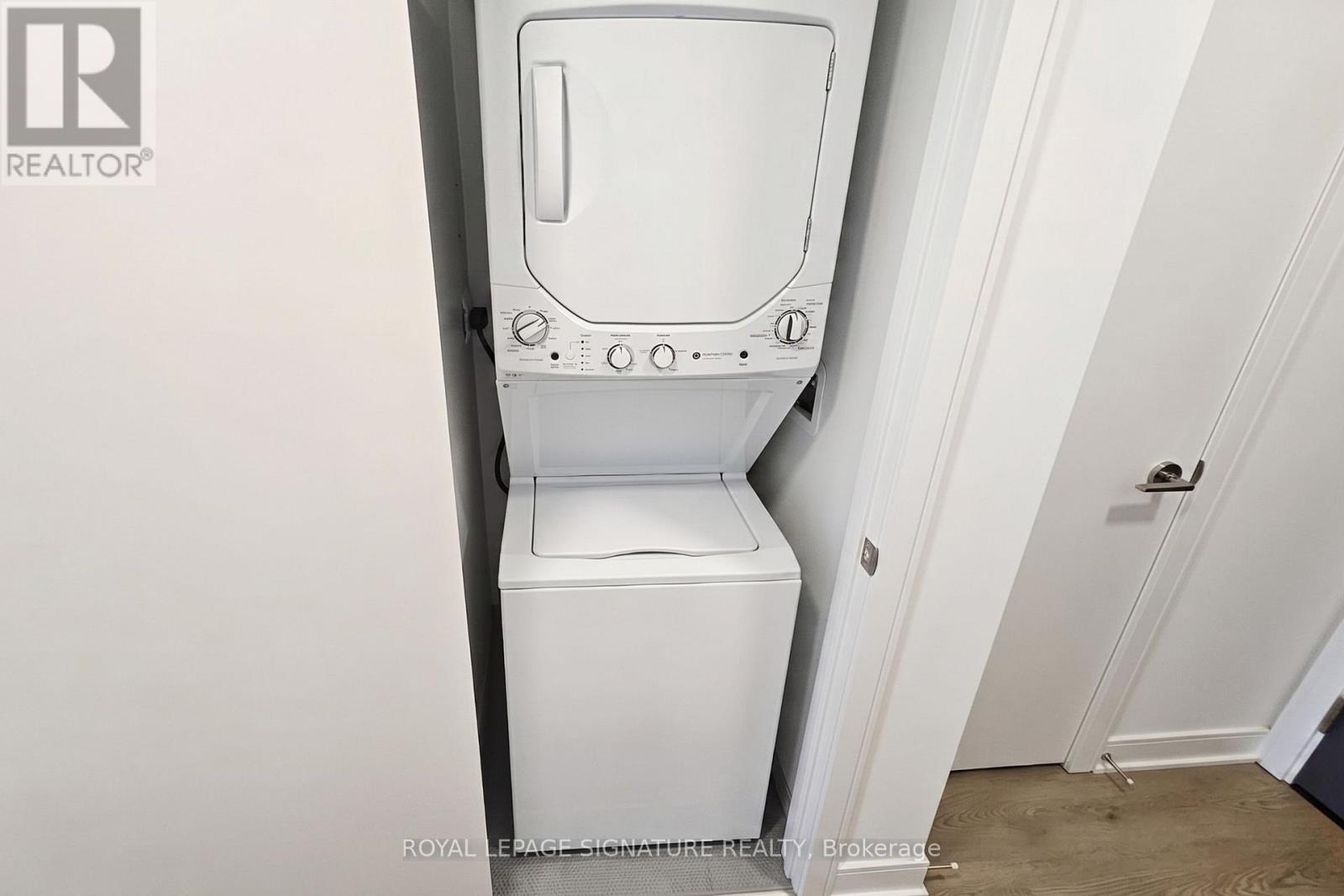 1319 - 86 Dundas Street E, Mississauga, Ontario  L5A 0B1 - Photo 12 - W13137224