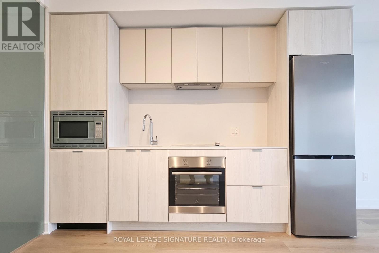 1319 - 86 Dundas Street E, Mississauga, Ontario  L5A 0B1 - Photo 4 - W13137224