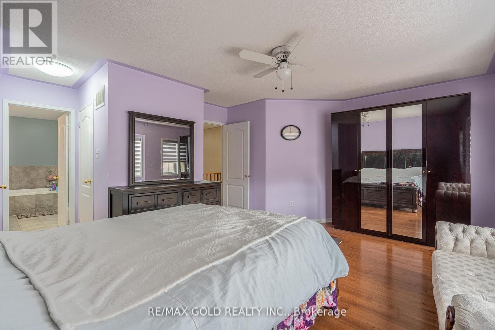 104 Sunny Meadow Boulevard, Brampton, Ontario  L6R 2C5 - Photo 23 - W13137236
