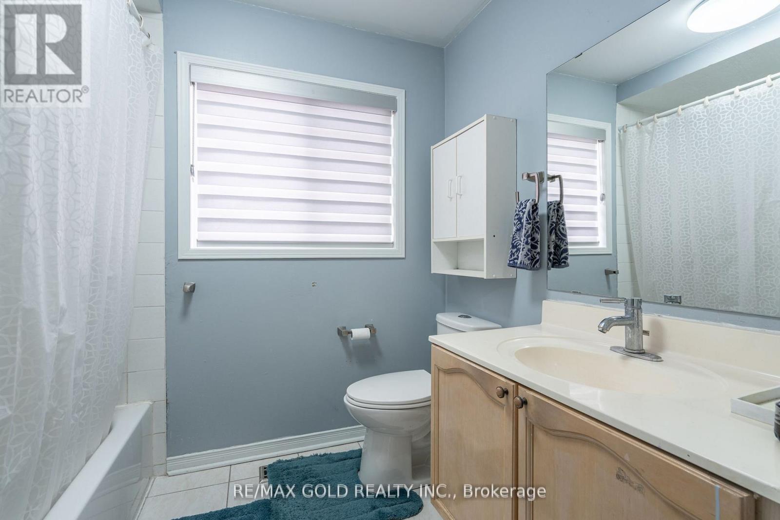 104 Sunny Meadow Boulevard, Brampton, Ontario  L6R 2C5 - Photo 33 - W13137236