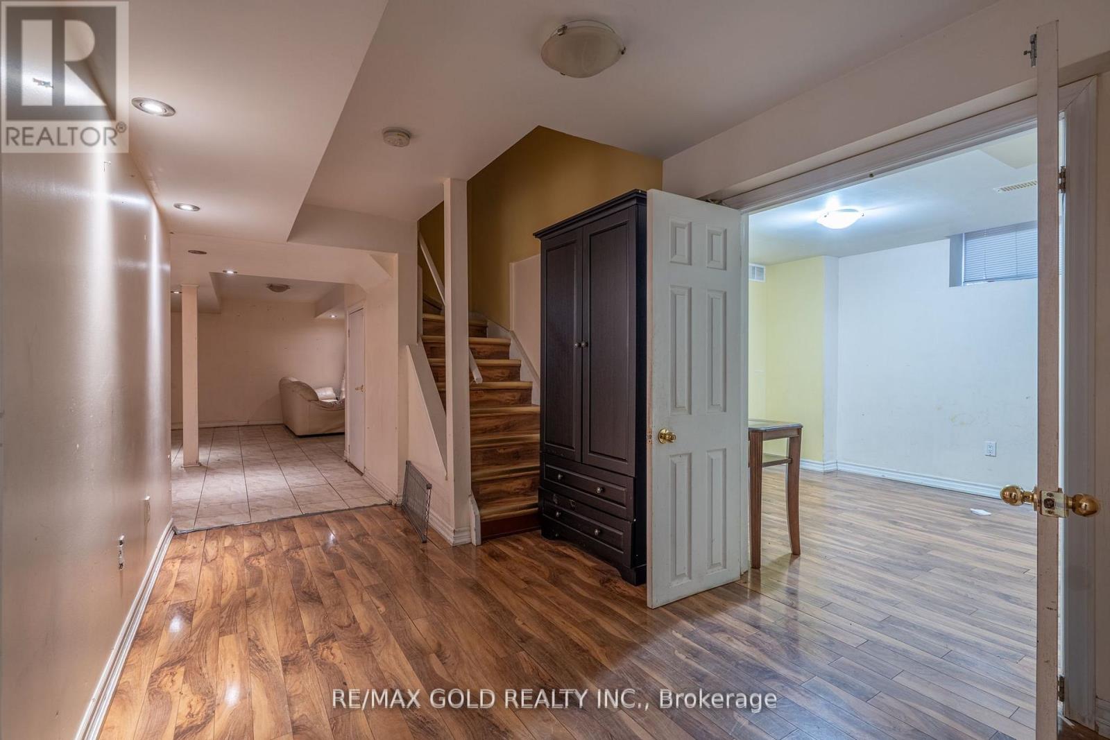104 Sunny Meadow Boulevard, Brampton, Ontario  L6R 2C5 - Photo 39 - W13137236
