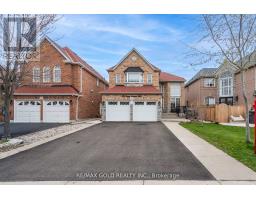 104 SUNNY MEADOW BOULEVARD, Brampton, Ontario