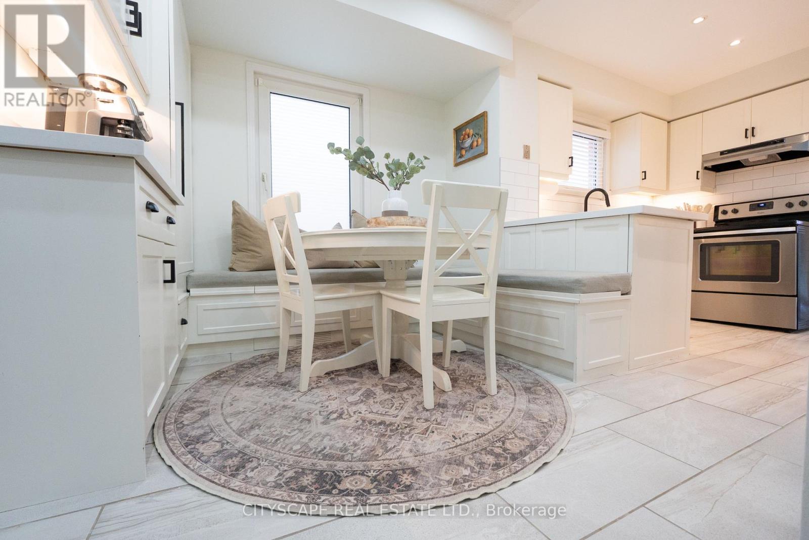 3912 Rushton Crescent, Mississauga, Ontario  L5L 4H4 - Photo 37 - W13137240