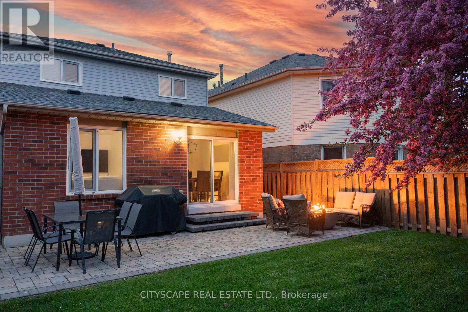 3912 Rushton Crescent, Mississauga, Ontario  L5L 4H4 - Photo 5 - W13137240