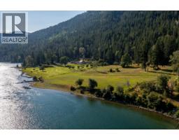6302 MARSDEN Road, Nelson, British Columbia