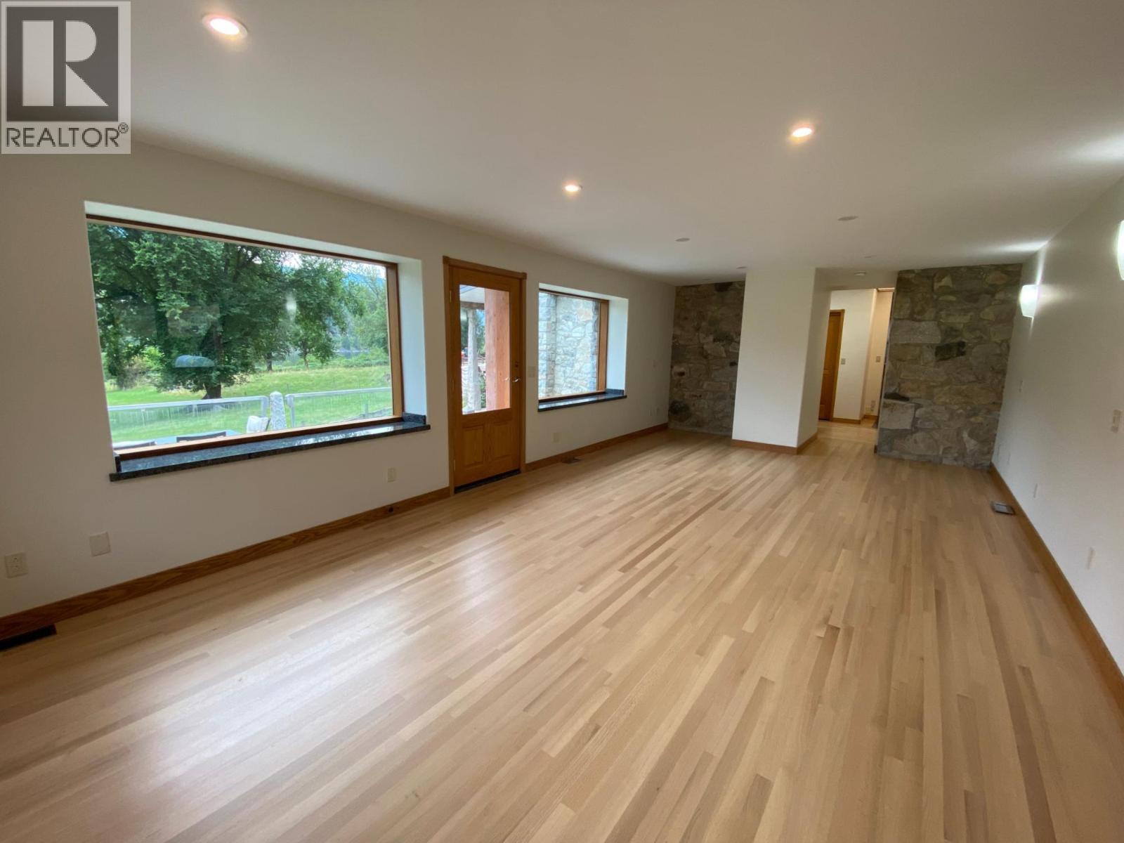 6302 Marsden Road, Nelson, British Columbia  V1L 6X9 - Photo 49 - 10387708
