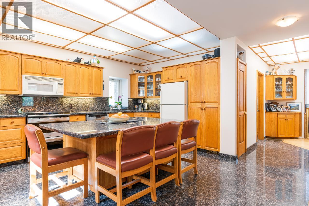 6302 Marsden Road, Nelson, British Columbia  V1L 6X9 - Photo 40 - 10387708