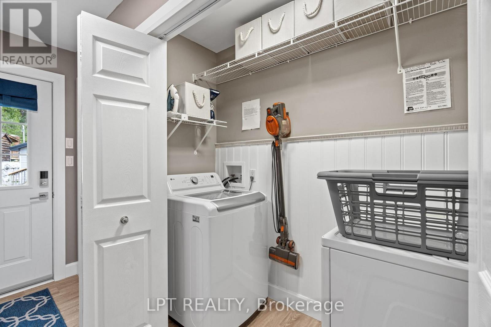 7652 Riverside Drive, Lambton Shores, Ontario  N0M 2L0 - Photo 13 - X13137284