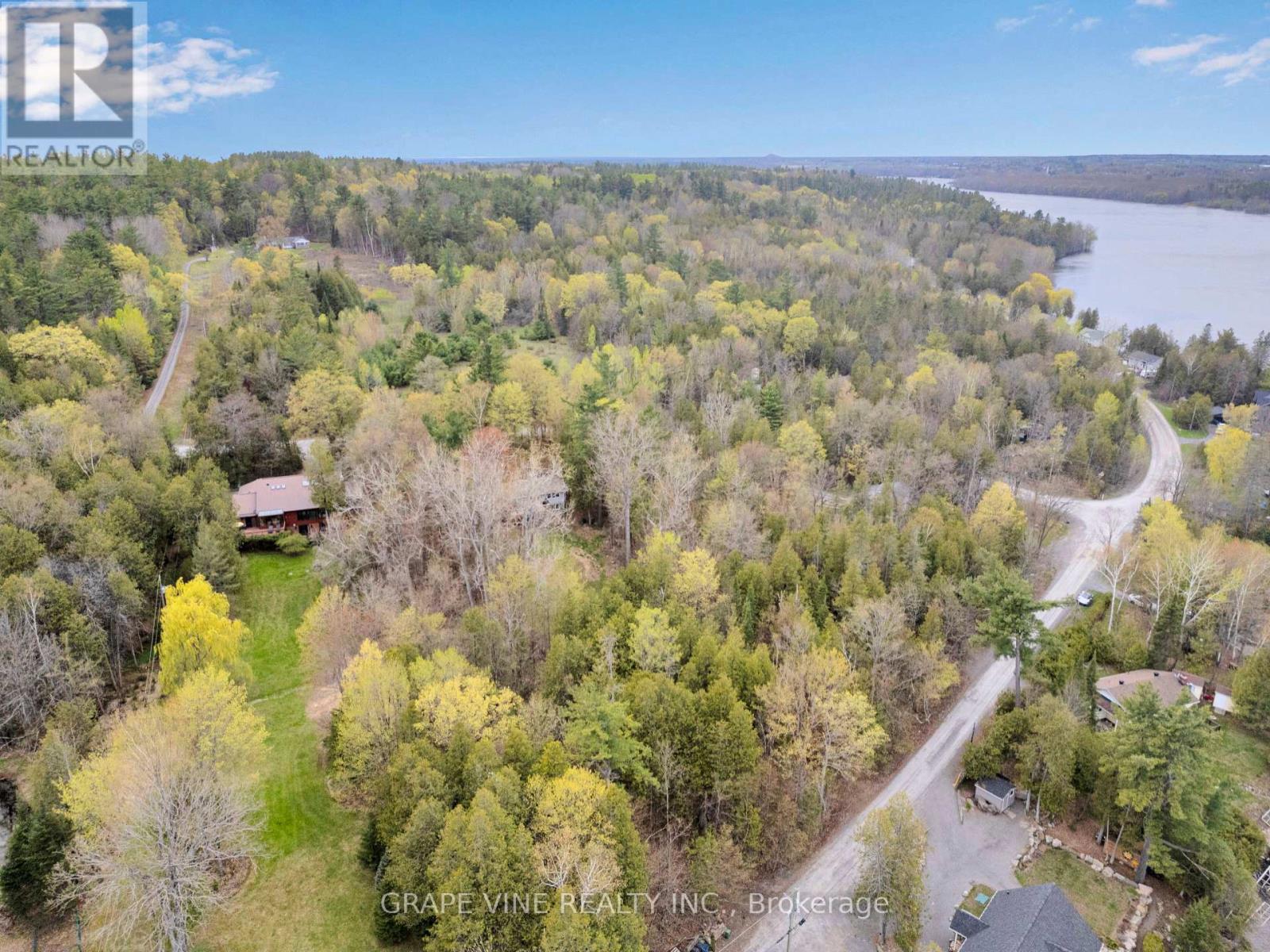 5468 Torbolton Ridge Road, Ottawa, Ontario  K0A 3M0 - Photo 10 - X13137358