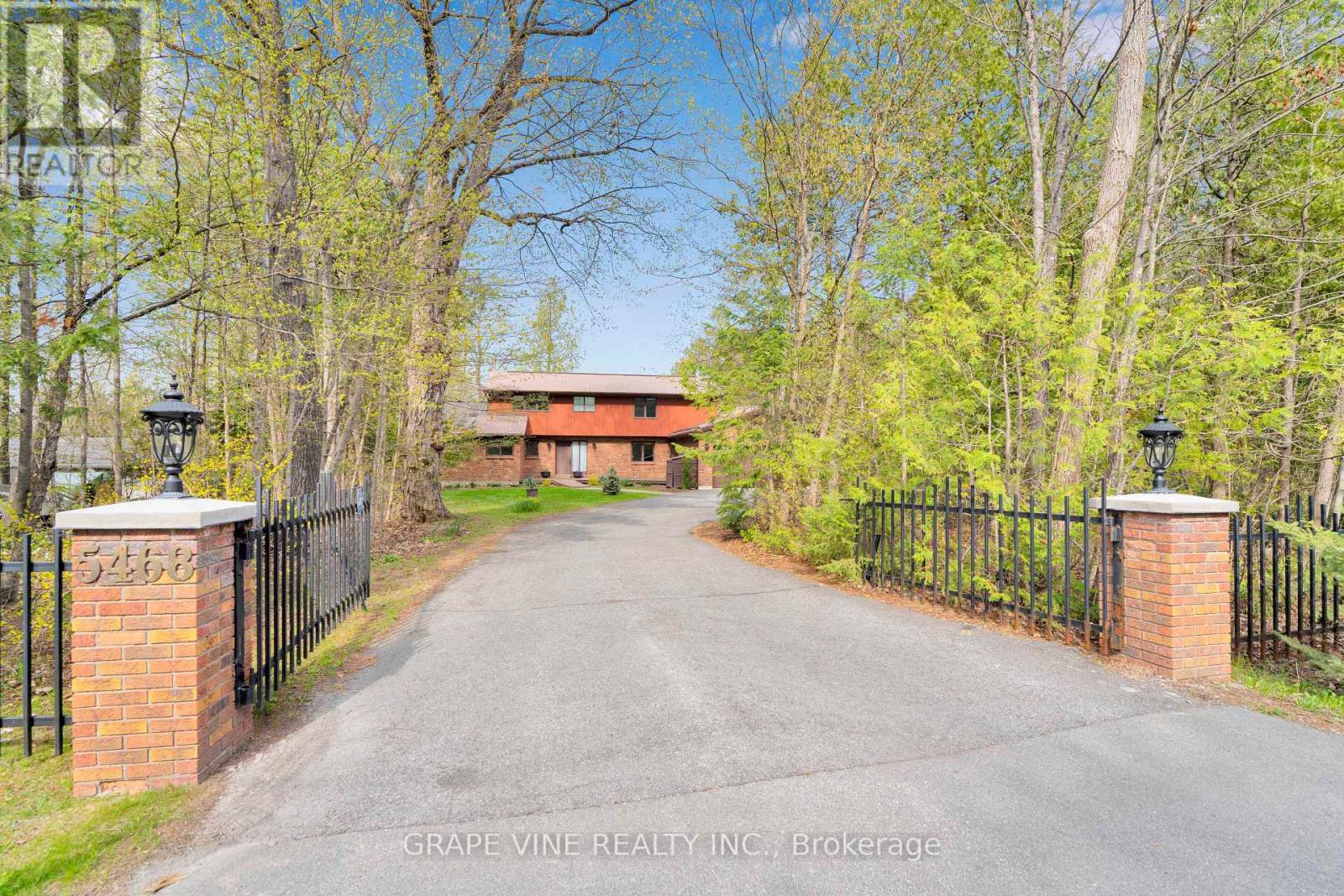 5468 Torbolton Ridge Road, Ottawa, Ontario  K0A 3M0 - Photo 2 - X13137358
