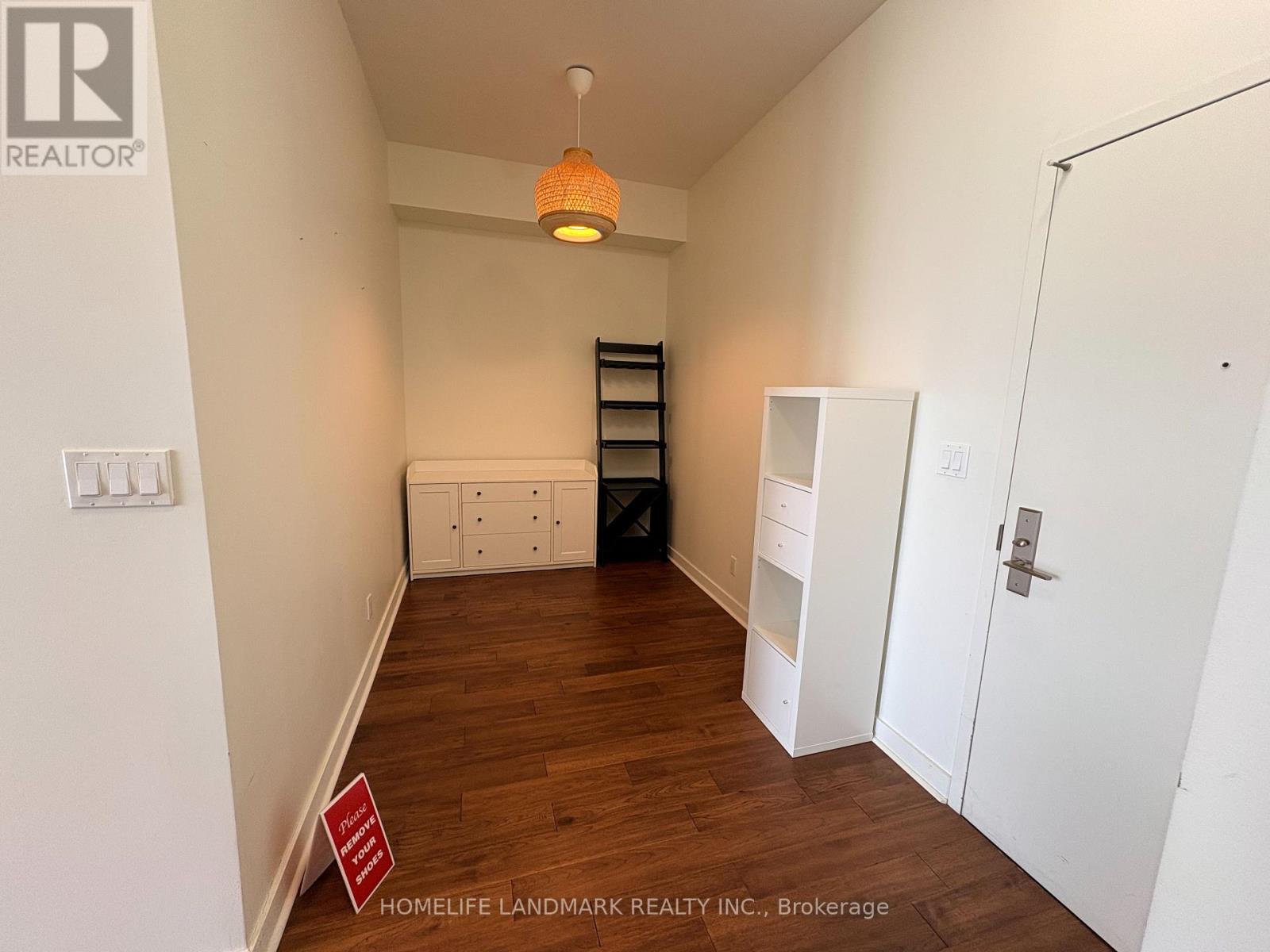 2206 - 126 Simcoe Street, Toronto, Ontario  M5H 4E6 - Photo 6 - C13103638