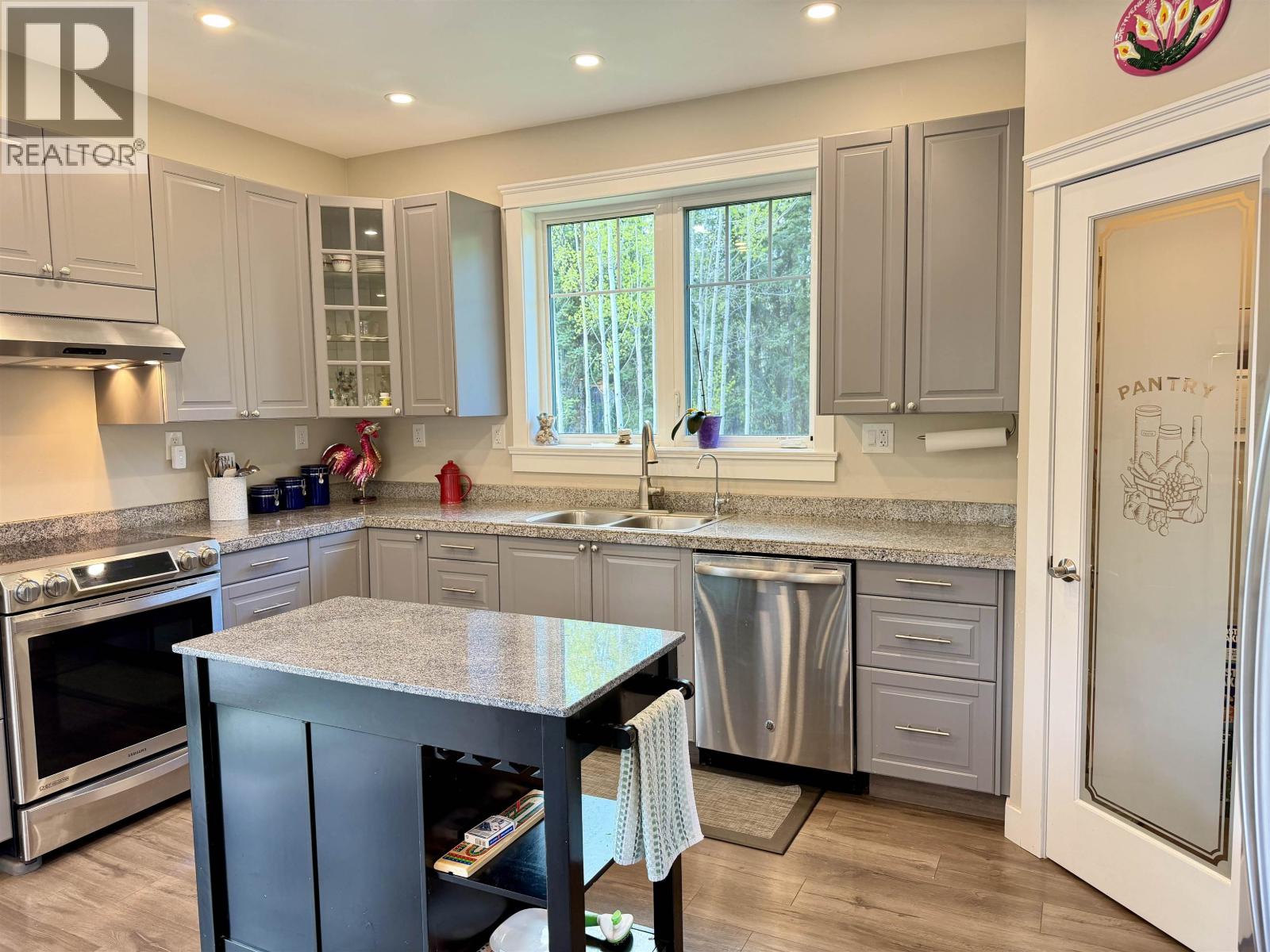 5665 W Meier Road, Cluculz Lake, British Columbia  V0J 3A3 - Photo 34 - R3124399