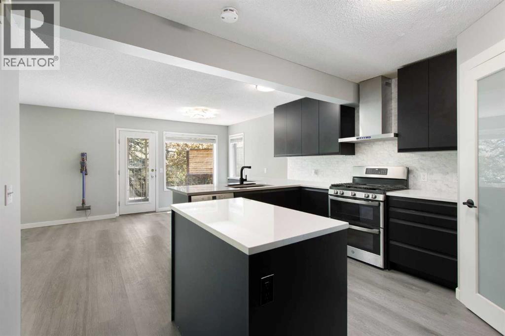 40 Mt Assiniboine Circle Se, Calgary, Alberta  T2Z 2N8 - Photo 10 - A2310951