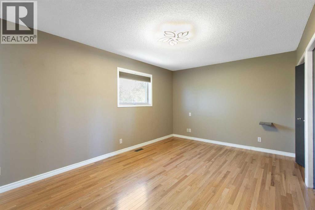 40 Mt Assiniboine Circle Se, Calgary, Alberta  T2Z 2N8 - Photo 23 - A2310951