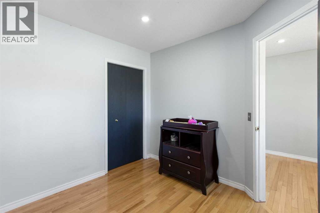 40 Mt Assiniboine Circle Se, Calgary, Alberta  T2Z 2N8 - Photo 30 - A2310951