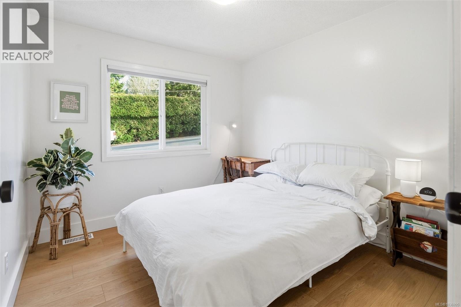 4285 Caen Rd, Saanich, British Columbia  V8X 3S5 - Photo 19 - 1036995