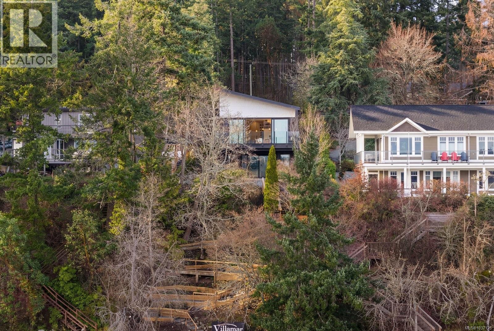 11392 Chalet Rd, North Saanich, British Columbia  V8L 5L9 - Photo 44 - 1037125