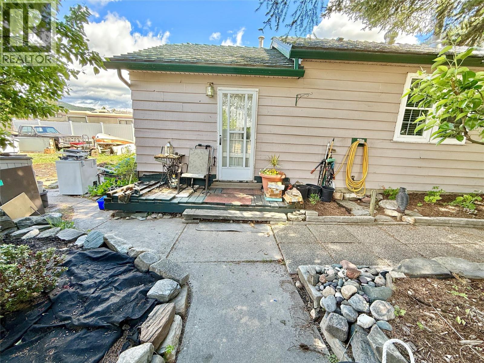 1050 Hillside Avenue, Chase, British Columbia  V0E 1M0 - Photo 23 - 10387603