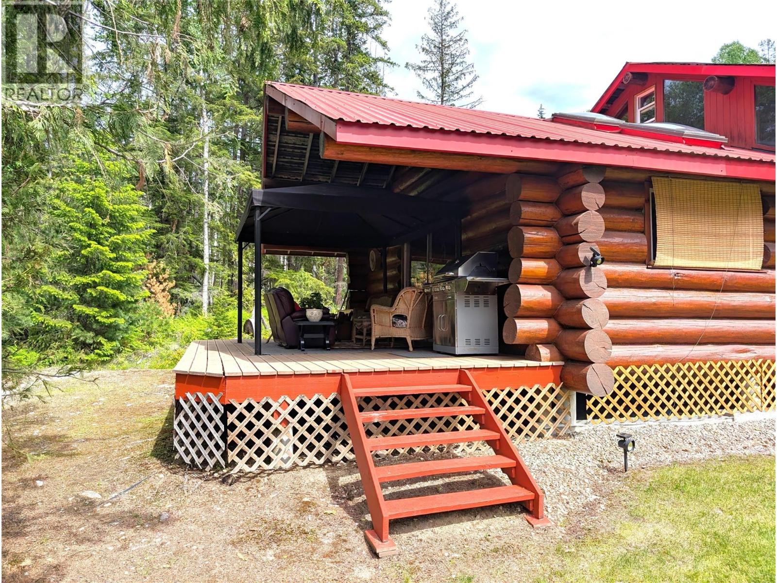 1363 Bourne Crescent, Seymour Arm, British Columbia  V0E 2V2 - Photo 2 - 10387817