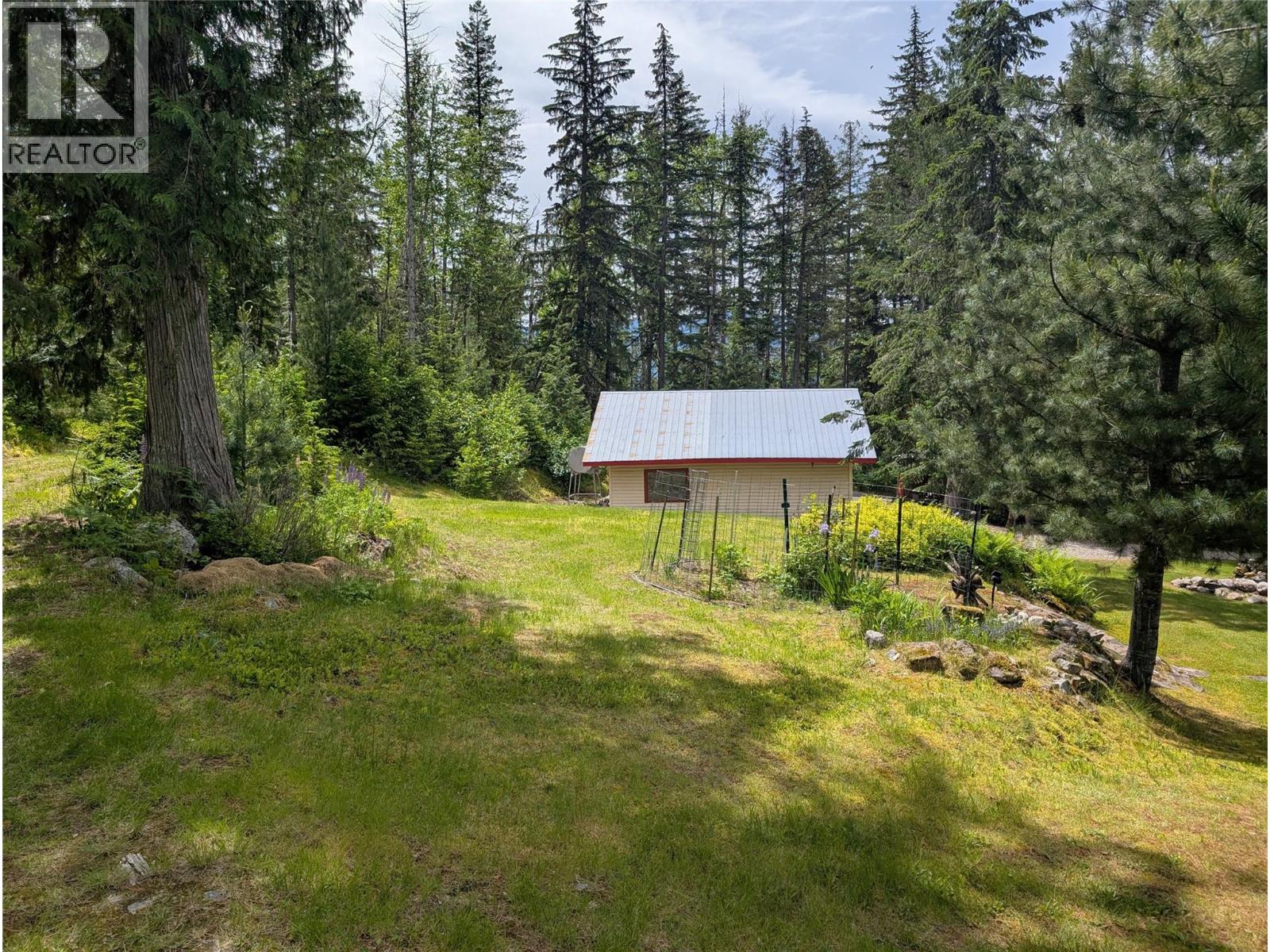 1363 Bourne Crescent, Seymour Arm, British Columbia  V0E 2V2 - Photo 49 - 10387817