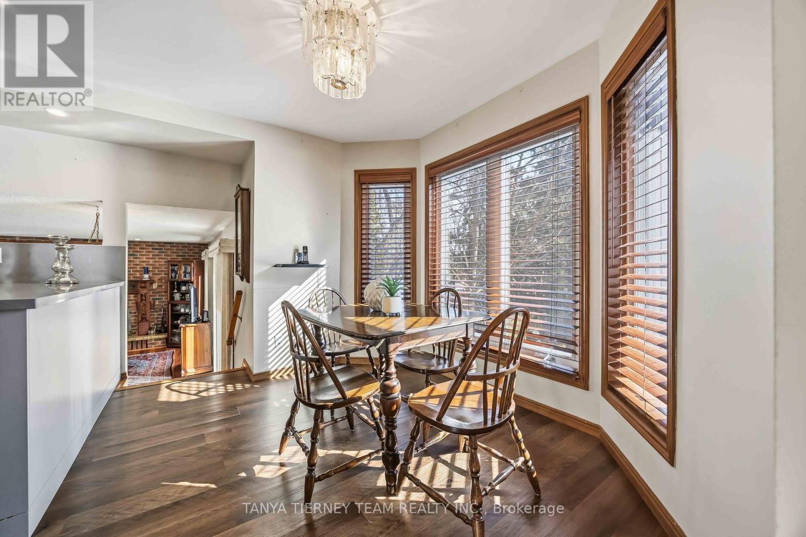 575 Park Crescent, Pickering, Ontario  L1W 2E1 - Photo 13 - E13137384