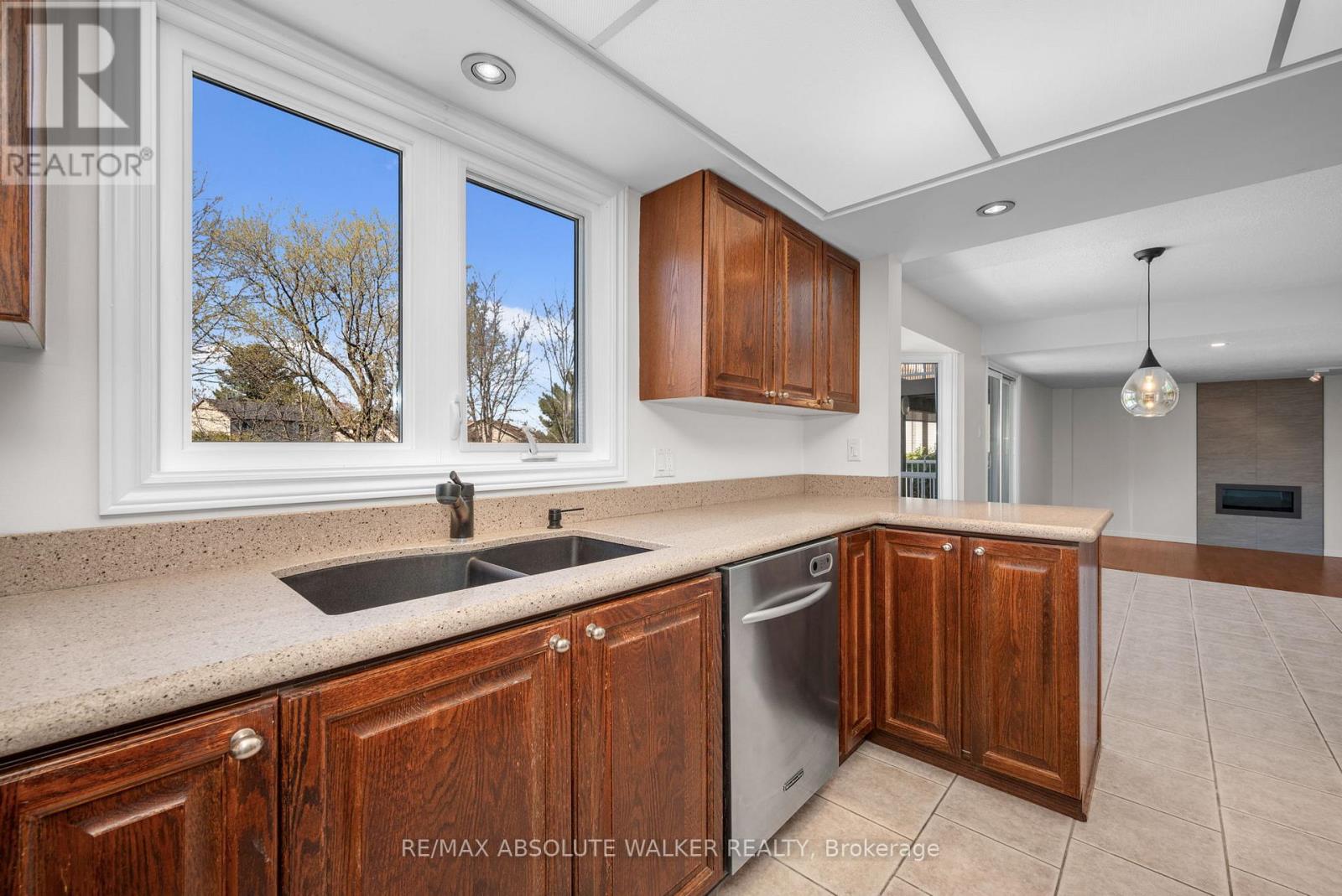 1410 Clay Court, Ottawa, Ontario  K1C 4T2 - Photo 15 - X13090064