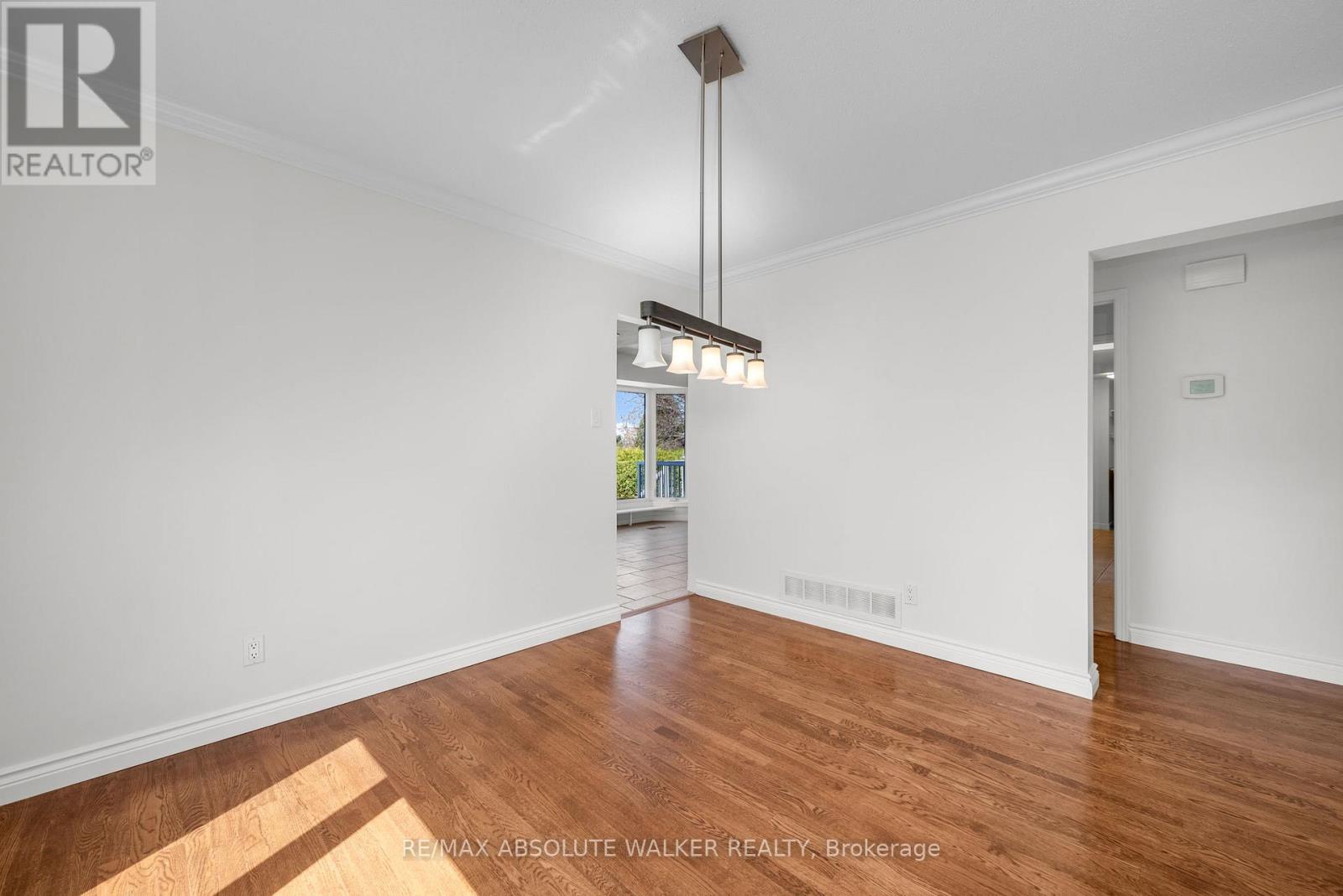 1410 Clay Court, Ottawa, Ontario  K1C 4T2 - Photo 12 - X13090064