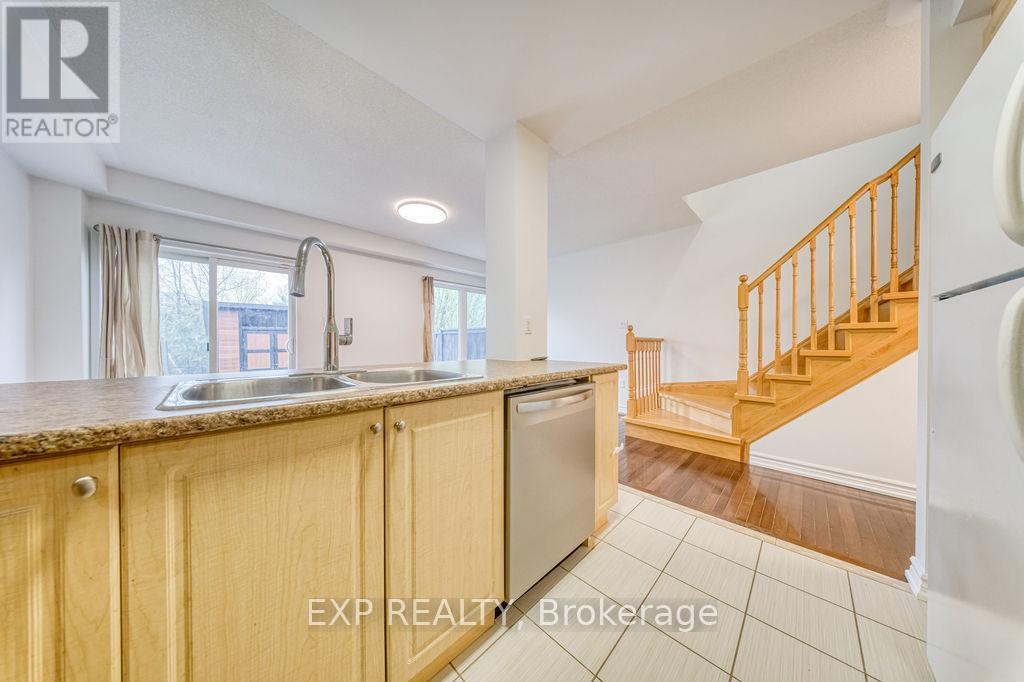 7 Northwest Passage, Whitchurch-Stouffville, Ontario  L4A 0T2 - Photo 9 - N13137298