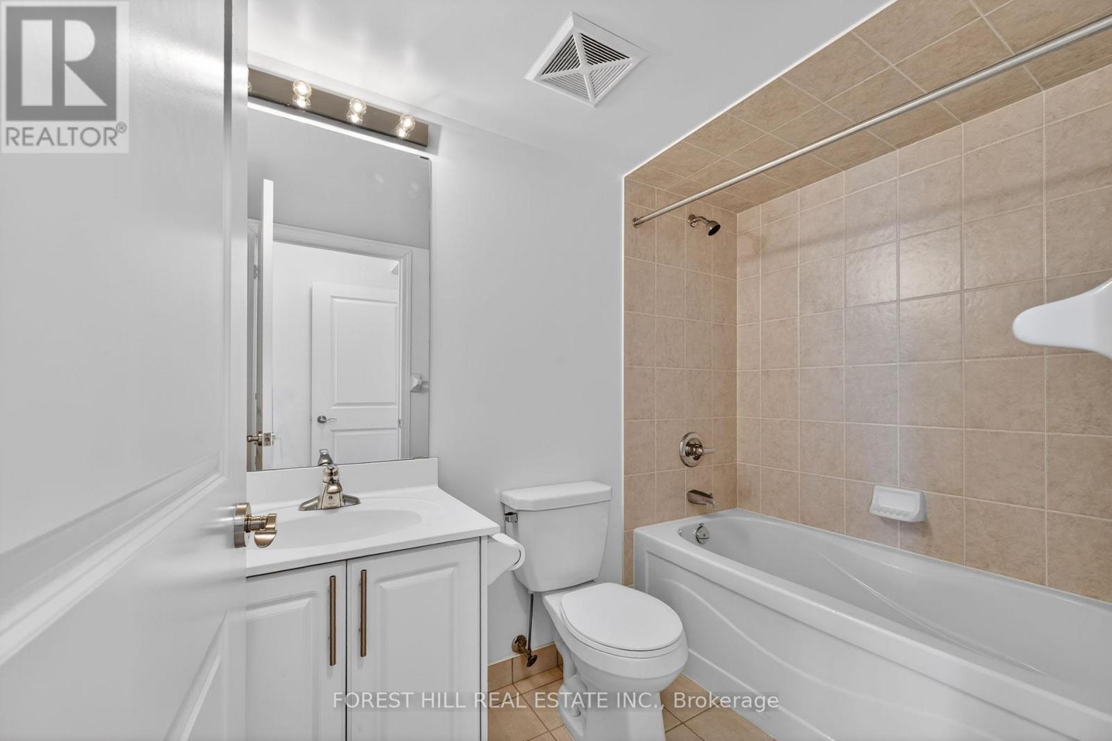 1121 - 18 Harding Boulevard, Richmond Hill, Ontario  L4C 0T3 - Photo 18 - N13137338