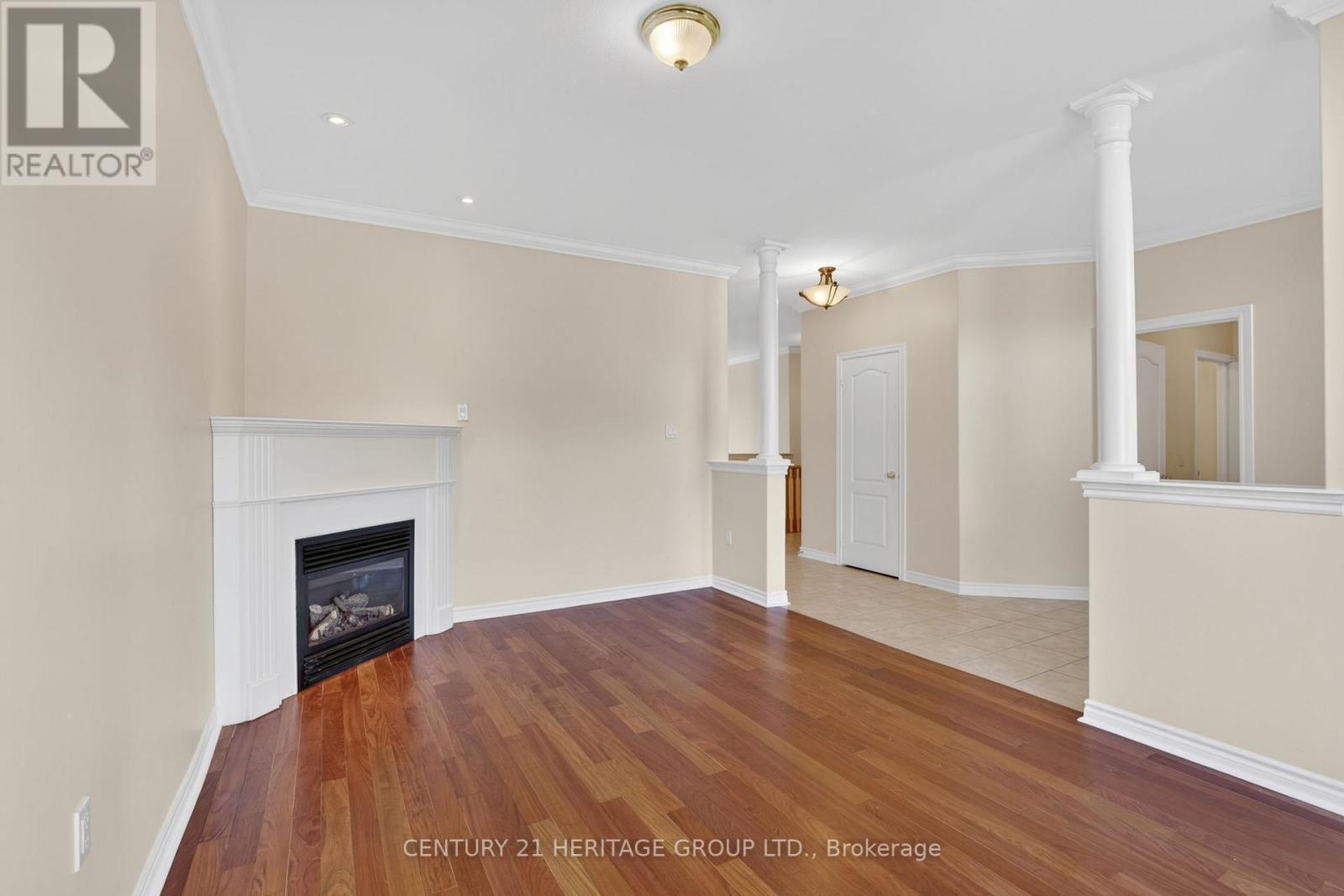 58 Saint Avenue, Bradford West Gwillimbury, Ontario  L3Z 3H7 - Photo 14 - N13137344