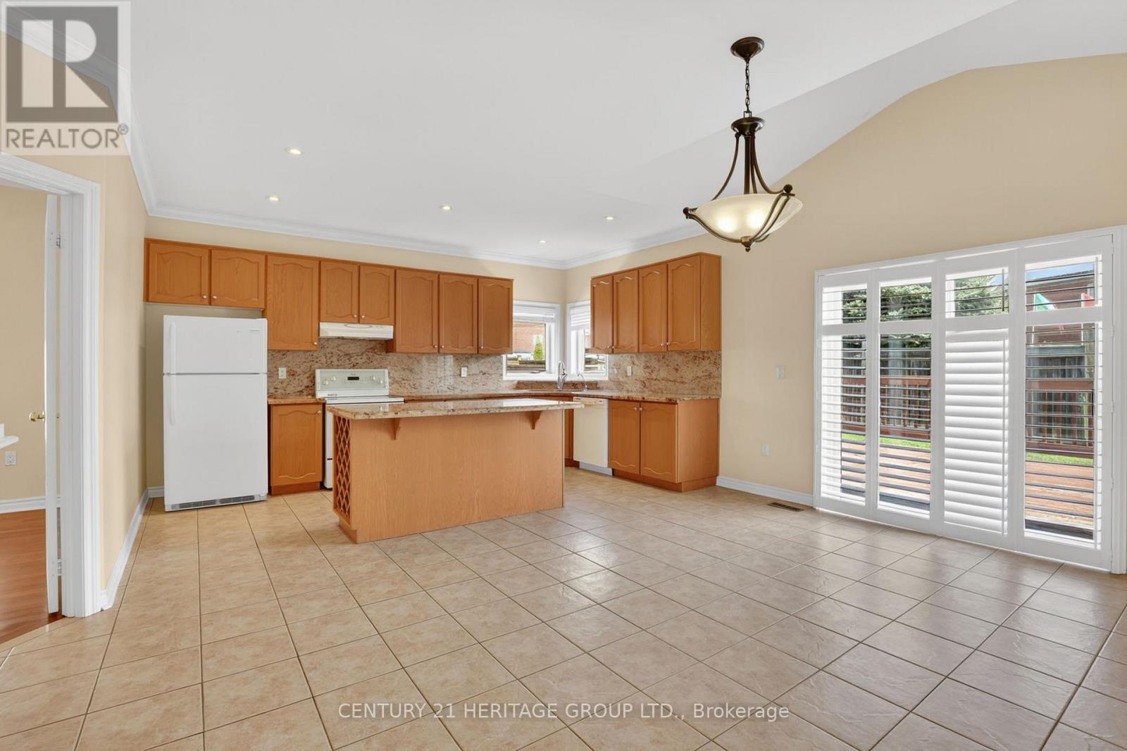 58 Saint Avenue, Bradford West Gwillimbury, Ontario  L3Z 3H7 - Photo 18 - N13137344