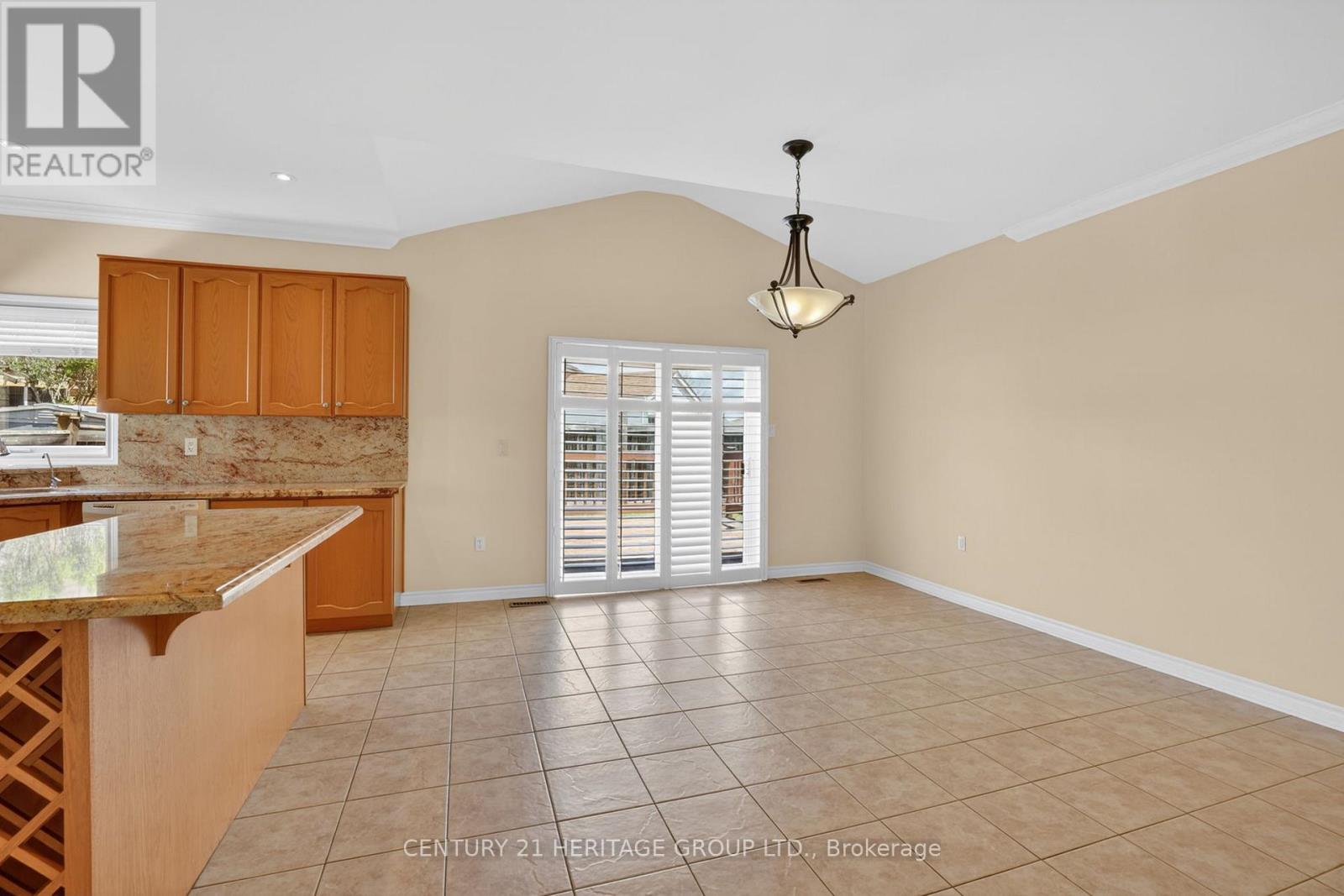 58 Saint Avenue, Bradford West Gwillimbury, Ontario  L3Z 3H7 - Photo 37 - N13137344
