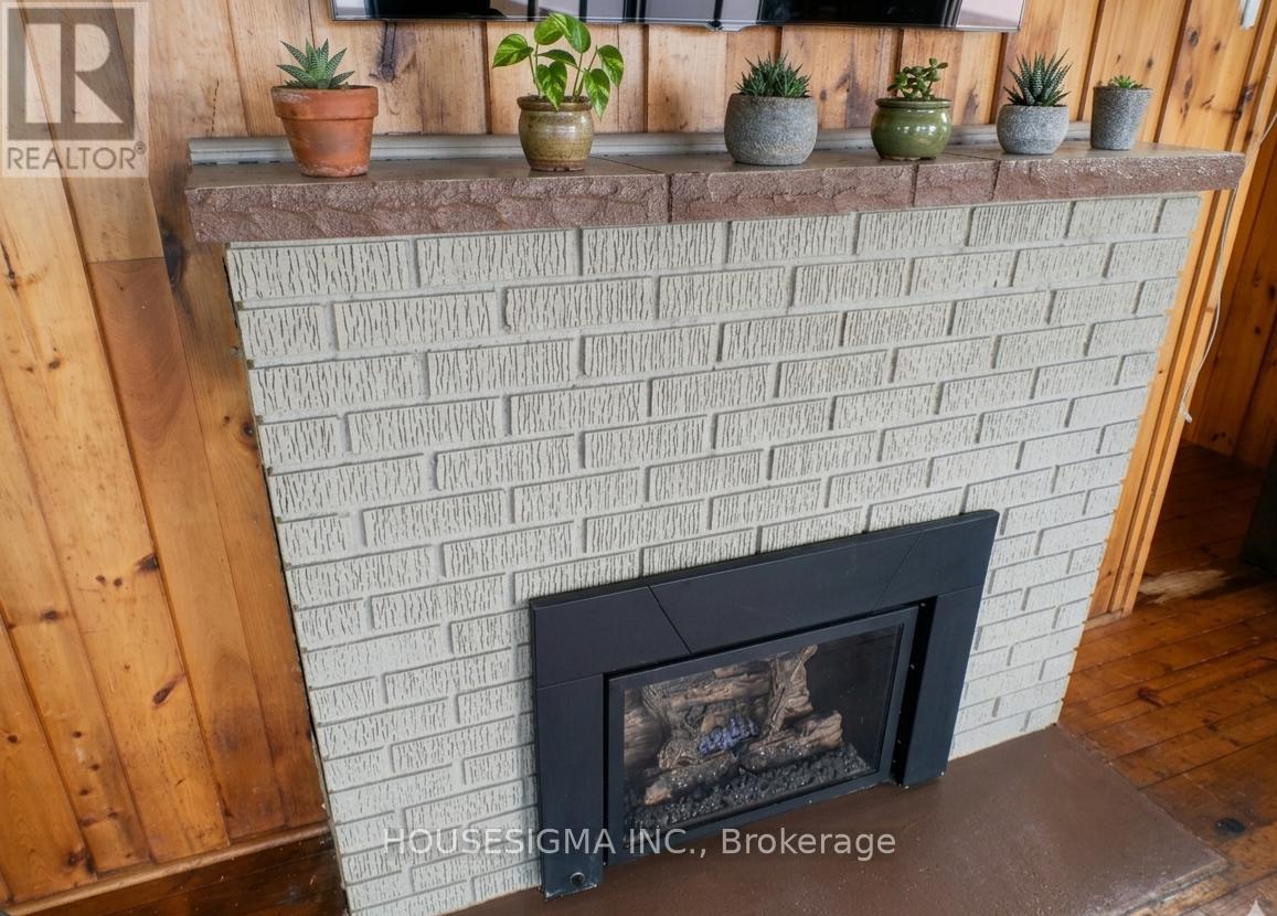 1950 Shore Lane, Wasaga Beach, Ontario  L9Z 1T7 - Photo 12 - S13137262
