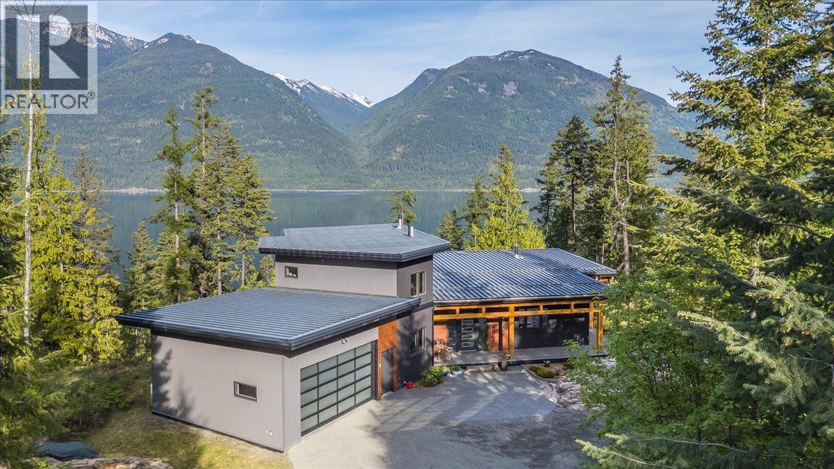 4926 Fletcher Creek Road, Kaslo, British Columbia  V0G 1M0 - Photo 3 - 10385835