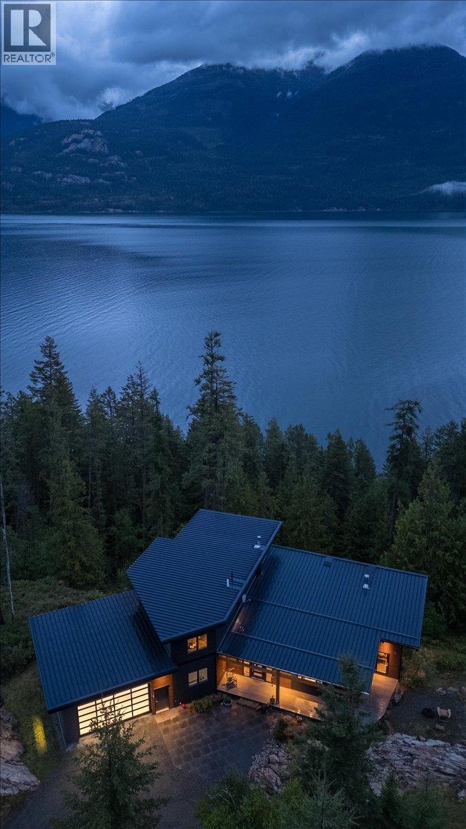 4926 Fletcher Creek Road, Kaslo, British Columbia  V0G 1M0 - Photo 7 - 10385835