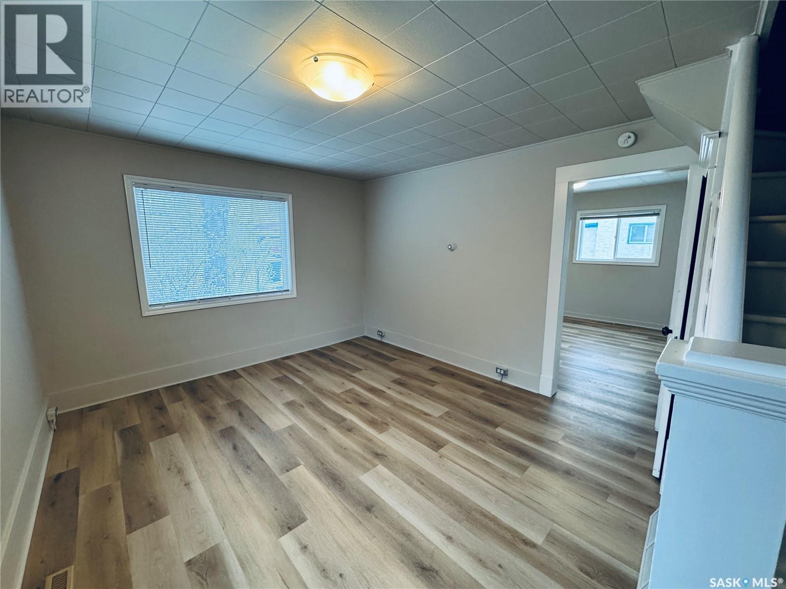 304 5th Avenue E, Biggar, Saskatchewan  S0K 0M0 - Photo 15 - SK025374