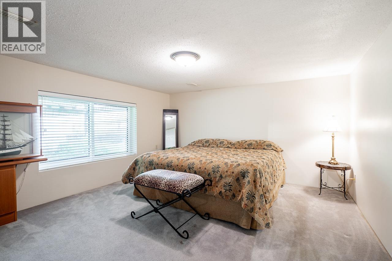 7460 Burnham Court, Burnaby, British Columbia  V5A 4M7 - Photo 32 - R3124366
