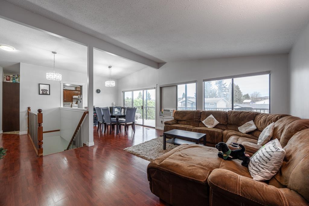 3237 Atwater Crescent, Abbotsford, British Columbia  V2T 4L1 - Photo 3 - R3124071