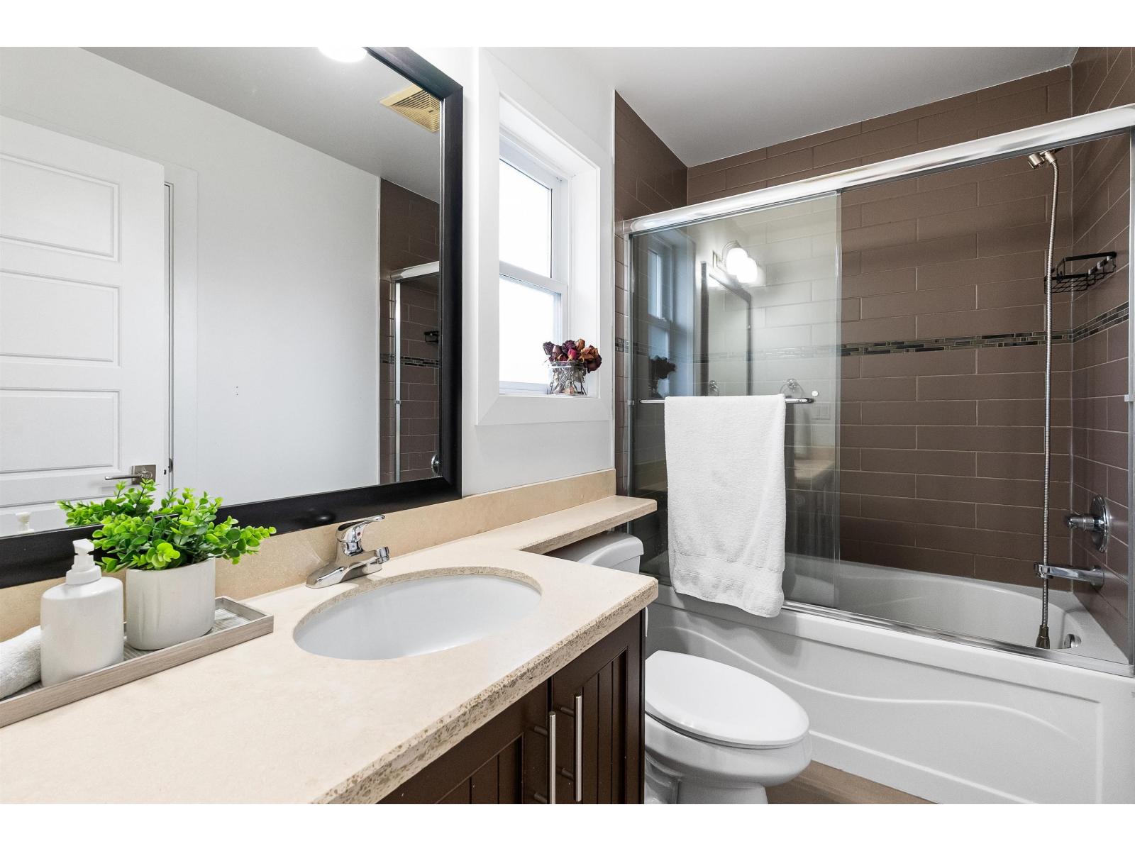 16018 80a Avenue, Surrey, British Columbia  V4N 0J9 - Photo 25 - R3124347