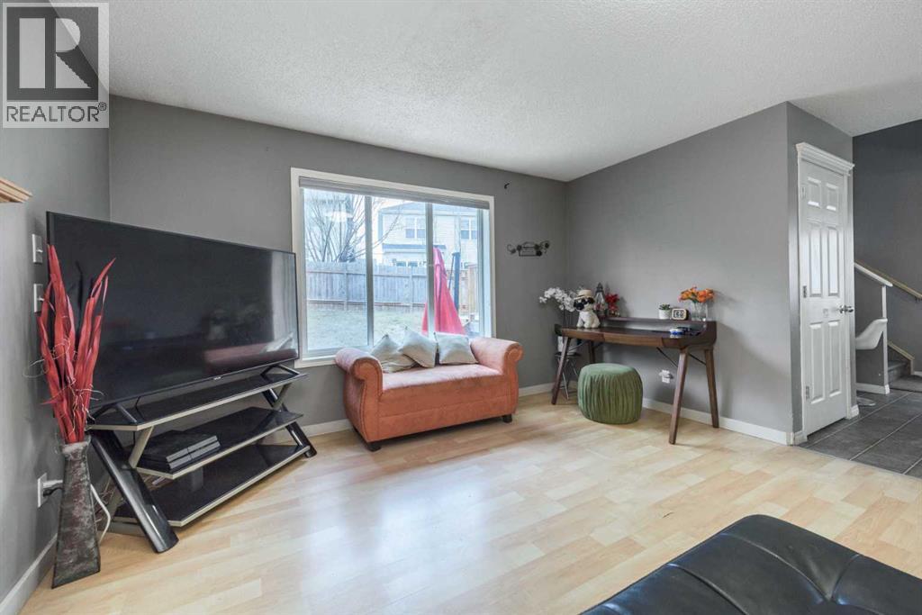 56 Evansbrooke Landing, Calgary, Alberta  T3P 1G5 - Photo 10 - A2301292