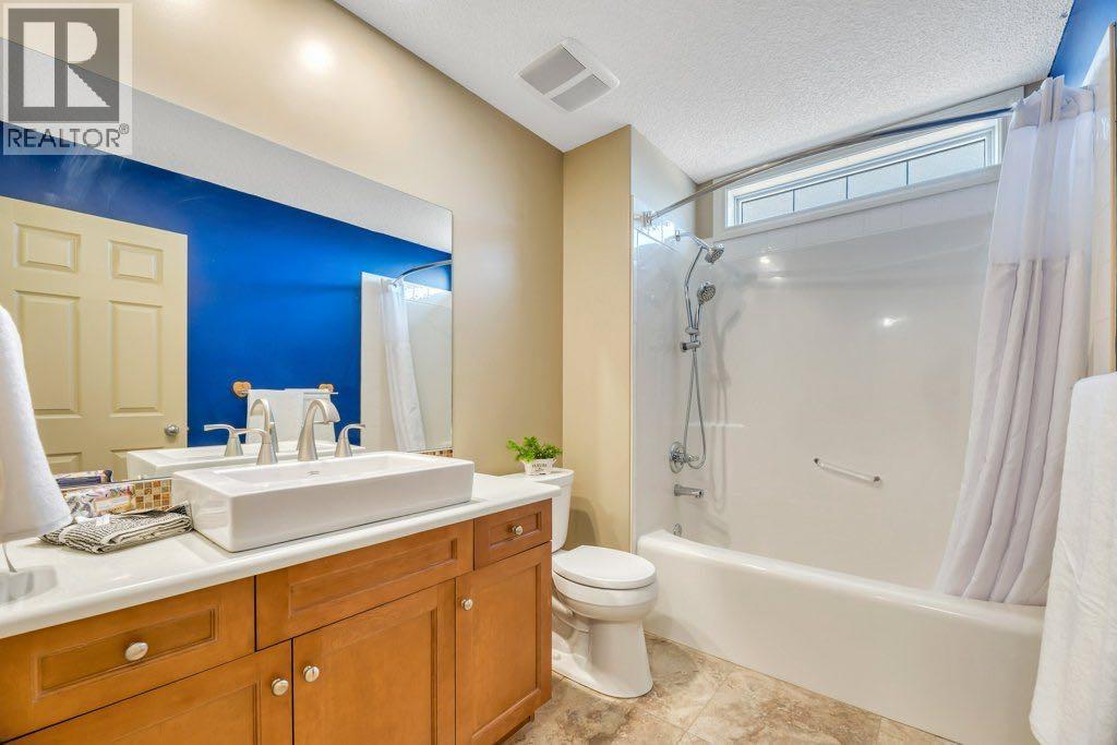168 West Creek Court, Chestermere, Alberta  T1X 1L8 - Photo 29 - A2309921