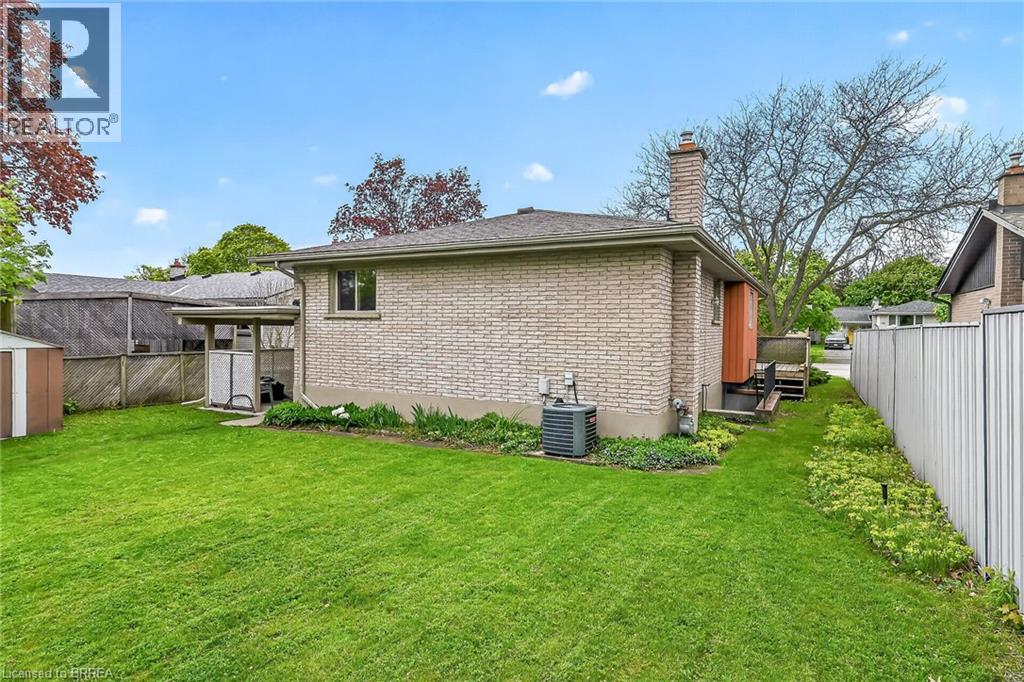 111 Memorial Drive, Brantford, Ontario  N3R 5S4 - Photo 50 - 40829734