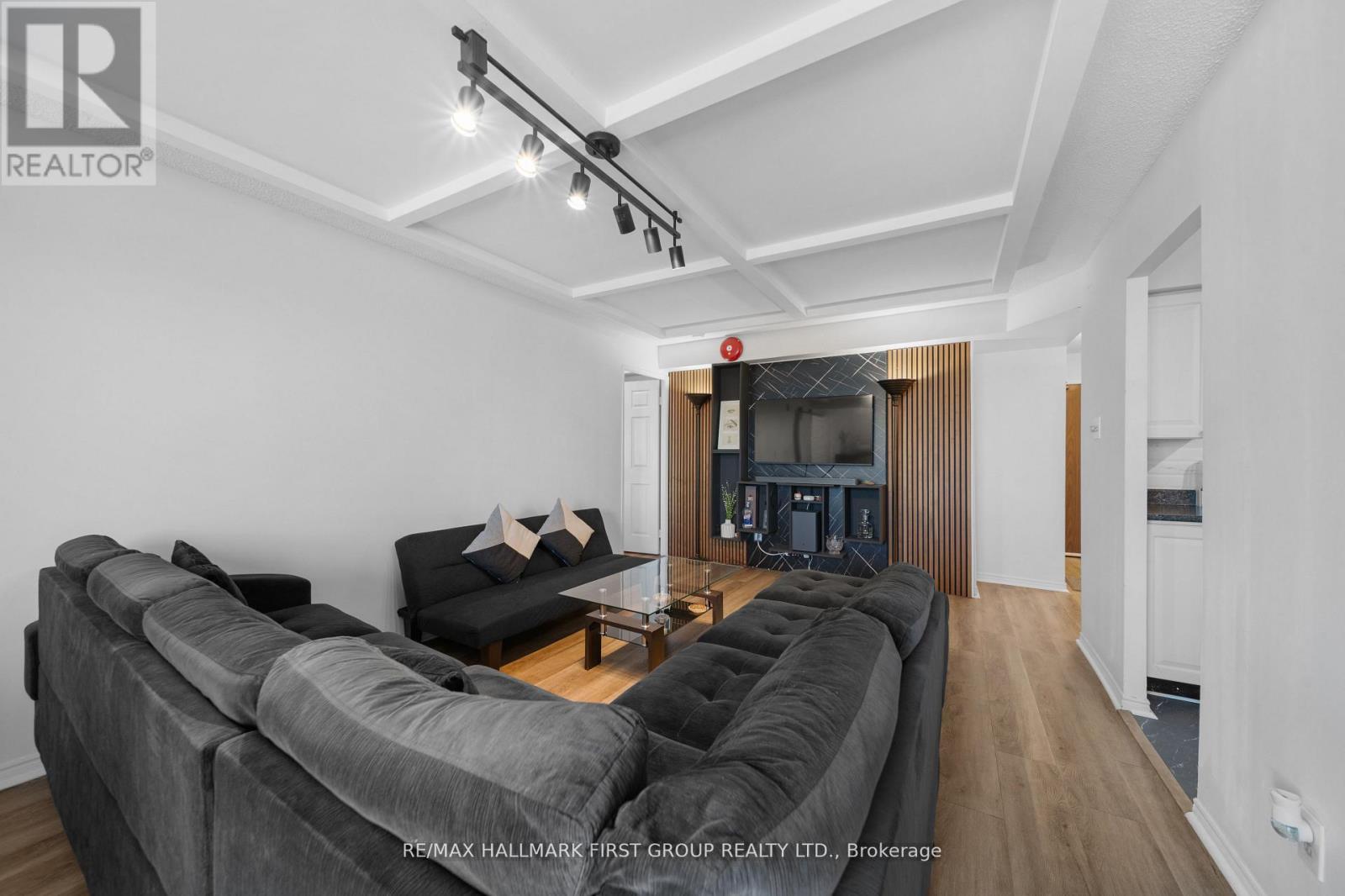 1012 - 1485 Lakeshore Road E, Mississauga, Ontario  L5E 3G2 - Photo 11 - W13137294