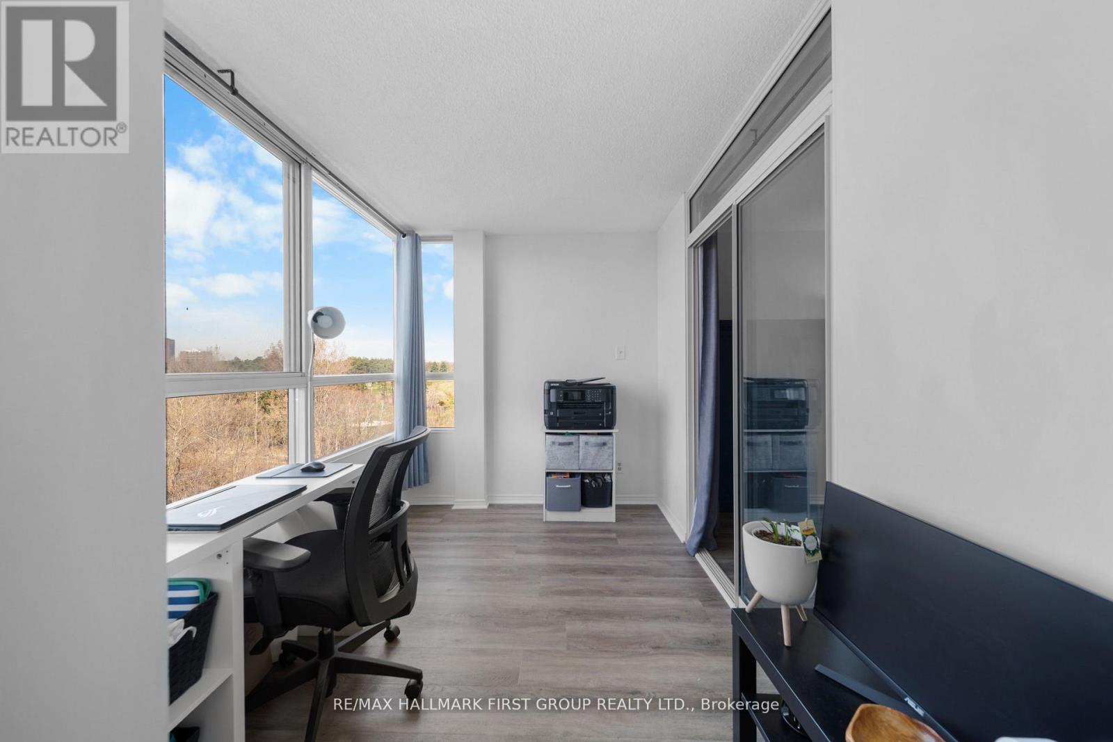 1012 - 1485 Lakeshore Road E, Mississauga, Ontario  L5E 3G2 - Photo 19 - W13137294