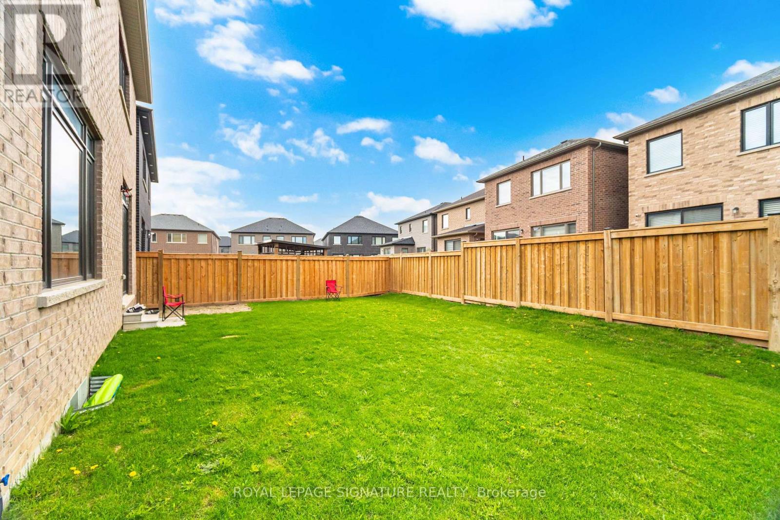 18 Tweedhill Avenue, Caledon, Ontario L7C 4K5 - Photo 50 - W13137316